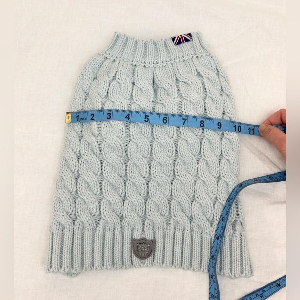 SYDNEY & Co. LONDON Turtleneck Cable Knit Dog Sweater - Picture 4 of 12